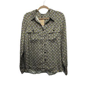 MOTF blouse size: Large